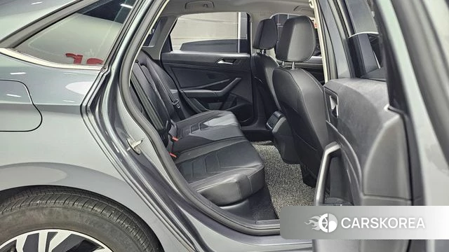 Volkswagen 7th Generation of Jetta 2021 Серый из Кореи, фото 3