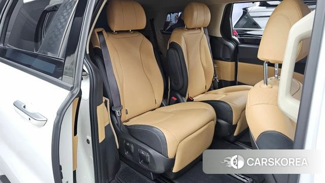 Kia Carnival 4th generation 2022 Белый из Кореи, фото 3