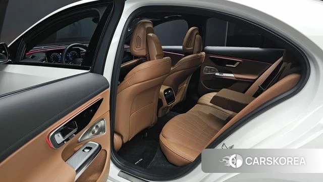 Mercedes-Benz E-Class W214 2026 Белый из Кореи, фото 3