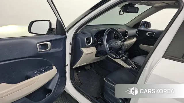 Hyundai Venue 2021 Белый из Кореи, фото 3