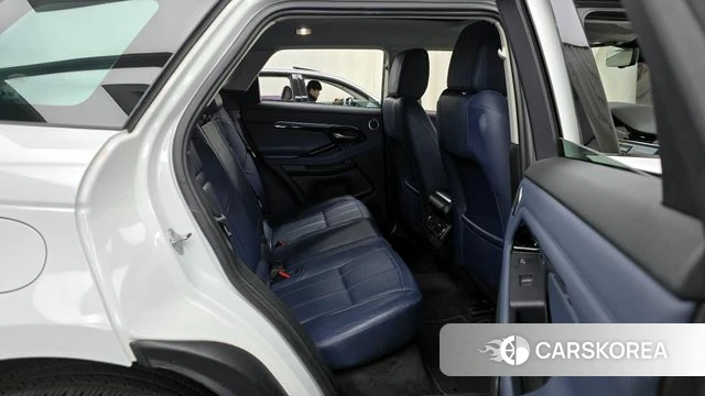 Land Rover Range Rover Evoque 2nd Generation 2019 Белый из Кореи, фото 3