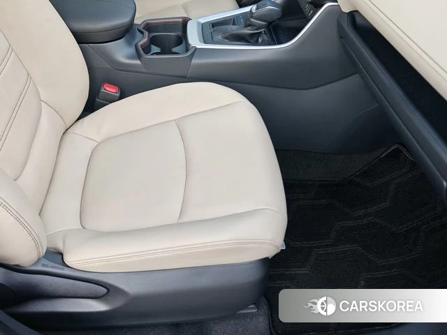 Toyota RAV4 Rongfang 2021 Черный из Китая, фото 3