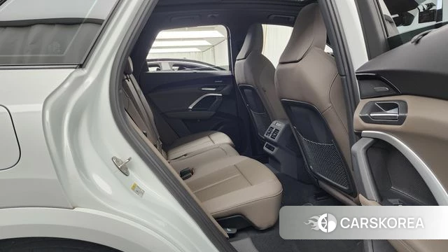 Audi Q5 (80A) 2025 Белый из Кореи, фото 3