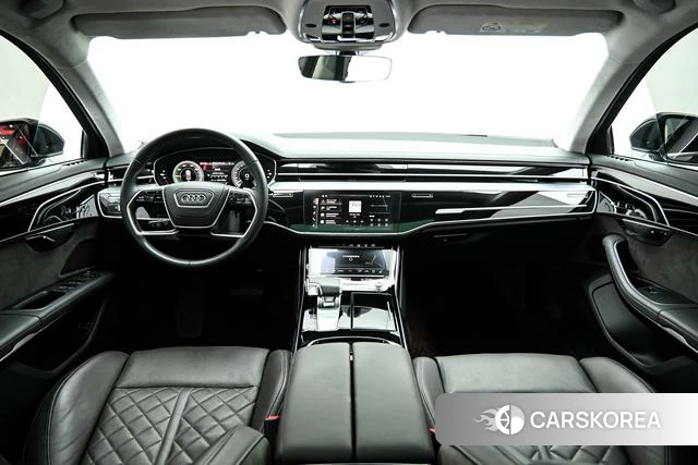 Audi A8 PHEV 2022 Черный из Китая, фото 3