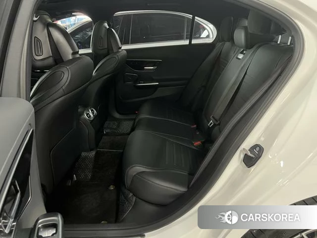 Mercedes-Benz Class C 2022 Белый из Китая, фото 3
