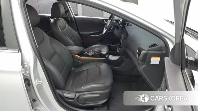 Hyundai Ionic Electric 2018 Серебряный из Кореи, фото 3