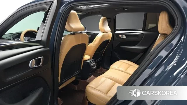Volvo XC40 2019 Синий из Кореи, фото 3
