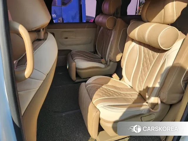 Kia All New Carnival 2018 Жемчужный цвет из Кореи, фото 3