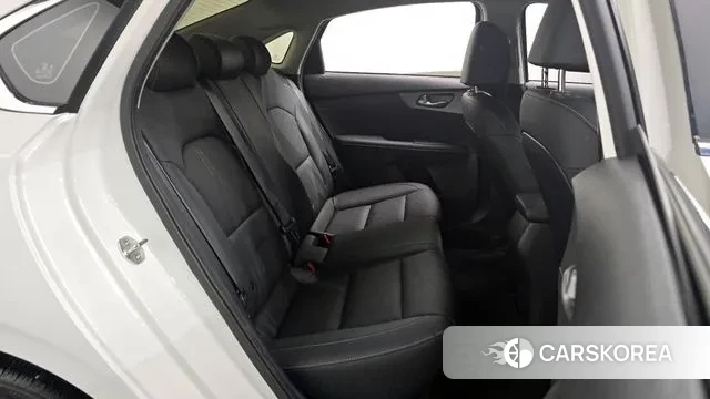 Kia Come New K3 2019 Белый из Кореи, фото 3