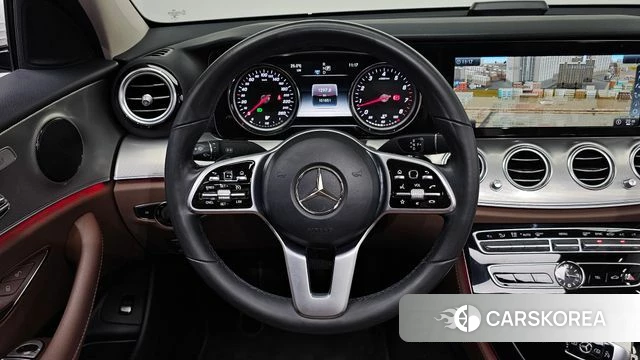 Mercedes-Benz E-Class W213 2019 Белый из Кореи, фото 3