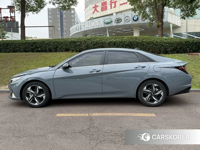 Hyundai Elantra 2021 Темно-серый из Китая, фото 3