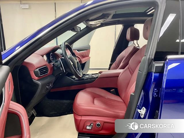 Maserati Levante 2021 Синий из Китая, фото 3