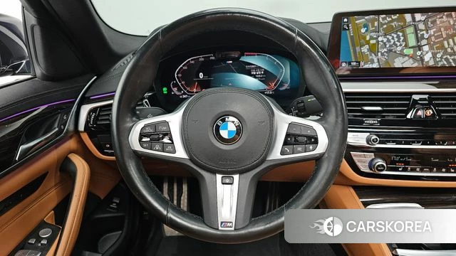 BMW 5 Series (G30) 2021 Черный из Кореи, фото 3