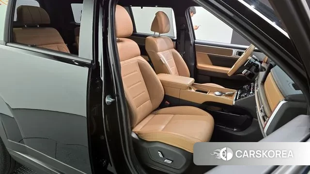 Hyundai Santa Fe (MX5) 2024 Черный из Кореи, фото 3