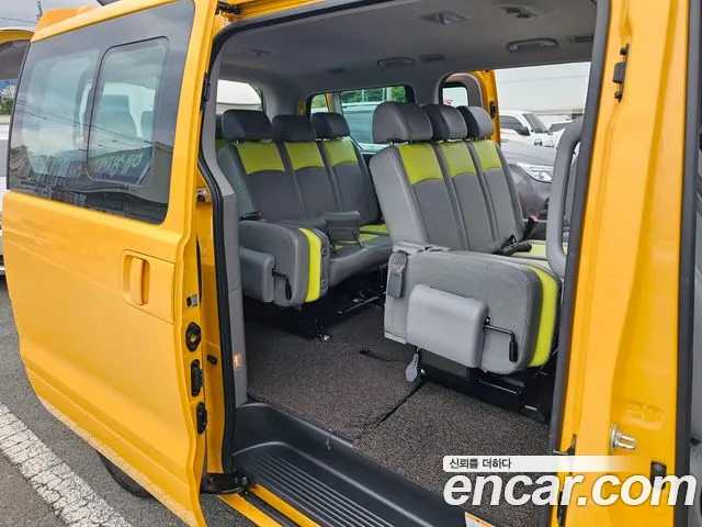 Hyundai The New Grand Starex 2021 Желтый из Кореи, фото 3