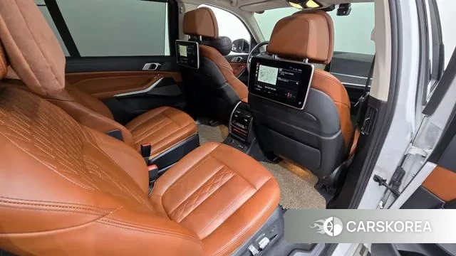 BMW X7 (G07) 2022 Белый из Кореи, фото 3