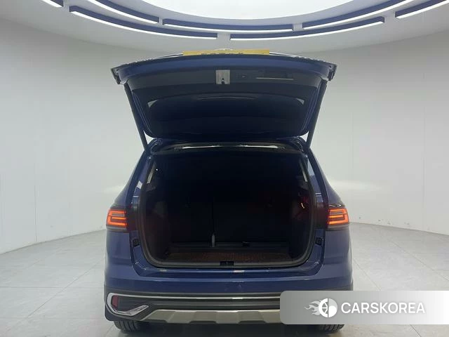Volkswagen Tuyue 2024 Синий из Китая, фото 3