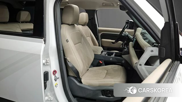 Land Rover Defender (L663) 2021 Белый из Кореи, фото 3