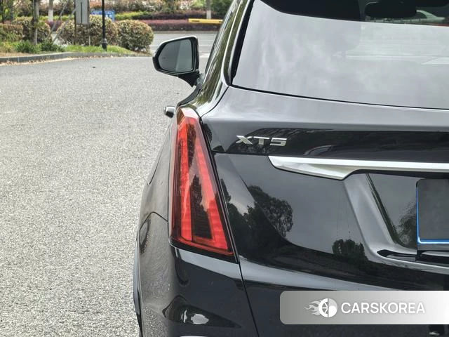 Cadillac XT5 2022 Черный из Китая, фото 3