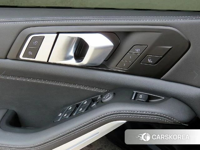 BMW X5 (G05) 2025 Белый из Кореи, фото 3
