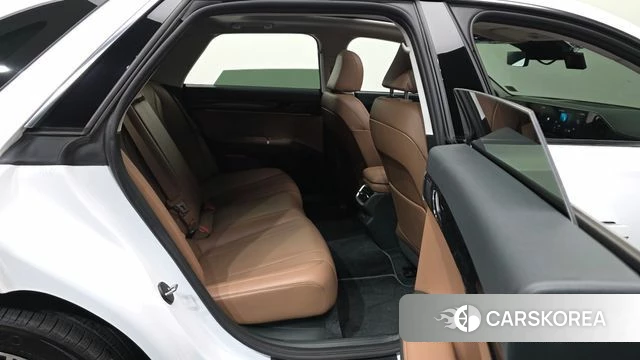 Hyundai Grandeur (GN7) 2023 Белый из Кореи, фото 3