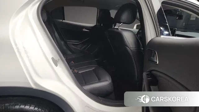 Mercedes-Benz GLA-Class X156 2019 Белый из Кореи, фото 3