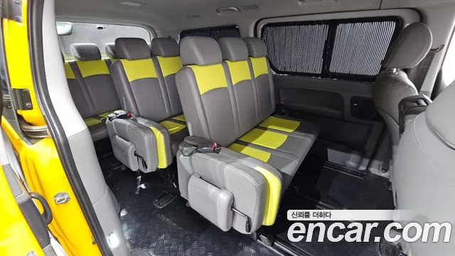 Hyundai The New Grand Starex 2018 Желтый из Кореи, фото 3