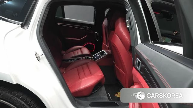 Porsche Panamera (971) 2023 Белый из Кореи, фото 3