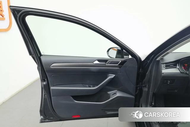 Volkswagen Magotan 2021 Черный из Китая, фото 3
