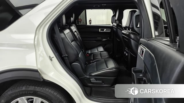 Ford Explorer 6th Generation 2020 Белый из Кореи, фото 3