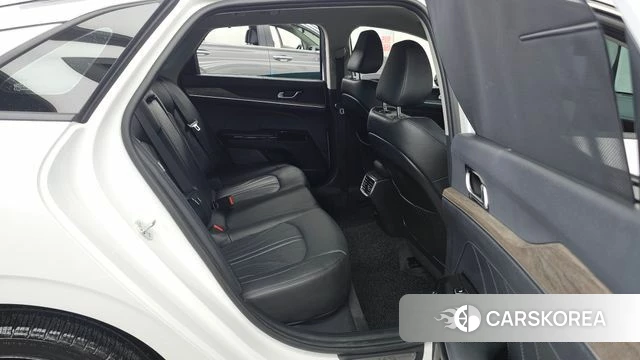 Kia K5 3rd generation 2023 Белый из Кореи, фото 3