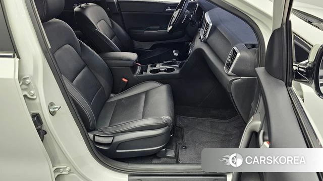 Kia Sportage The Bold 2019 Белый из Кореи, фото 3
