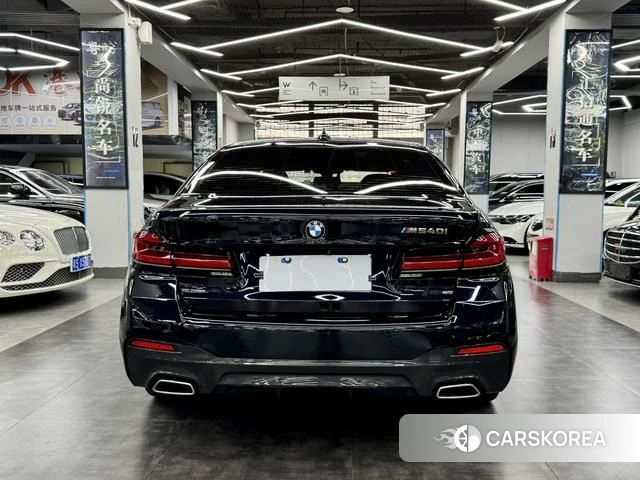 BMW 5 series 2021 Черный из Китая, фото 3