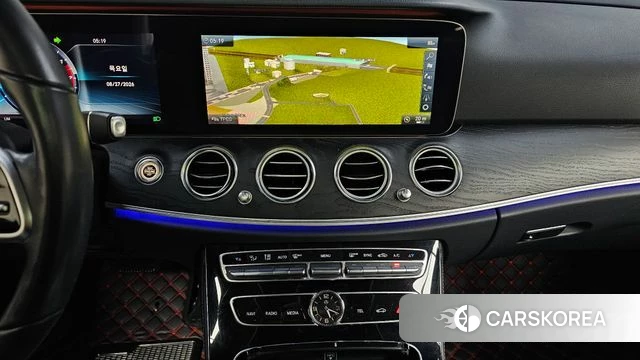 Mercedes-Benz E-Class W213 2019 Серый из Кореи, фото 3