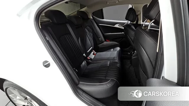 Genesis The New G70 2021 Белый из Кореи, фото 3