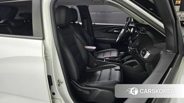 Chevrolet (GM Daewoo) Trailblazer 2020 Белый из Кореи, фото 3