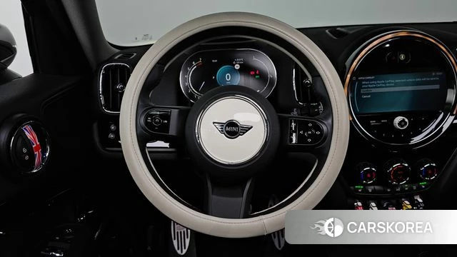 Mini Cooper Countryman 2024 Черный из Кореи, фото 3