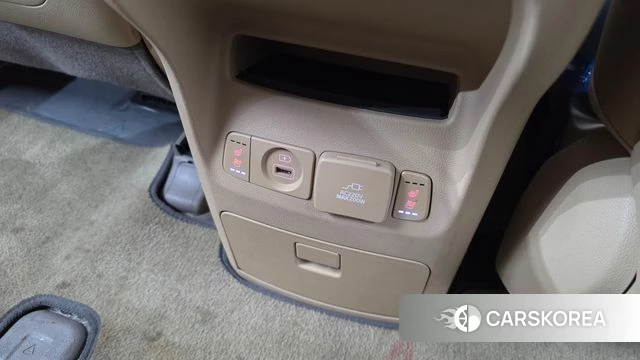 Kia The New Carnival 2020 Белый из Кореи, фото 3