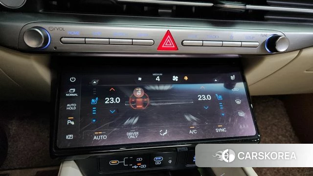 Hyundai Grandeur Hybrid (GN7) 2023 Белый из Кореи, фото 3