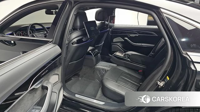 Audi A8 (D5) 2021 Черный из Кореи, фото 3