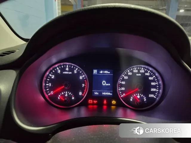 Kia Stonic 2019 Красный из Кореи, фото 3