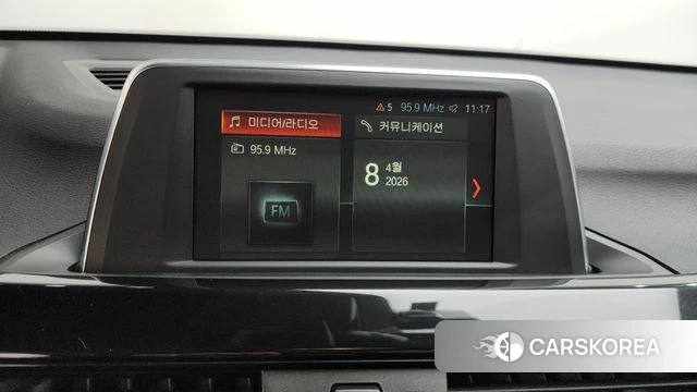 BMW X1 (F48) 2018 Белый из Кореи, фото 3