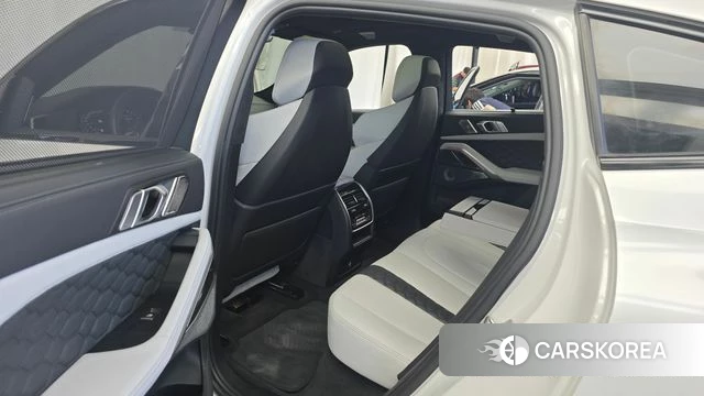 BMW X6M (G06) 2021 Белый из Кореи, фото 3