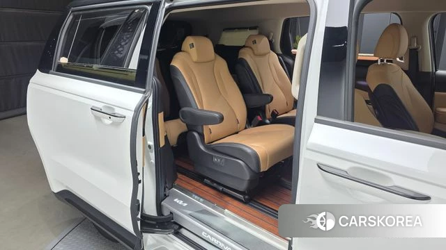 Kia Carnival 4th generation 2022 Белый из Кореи, фото 3
