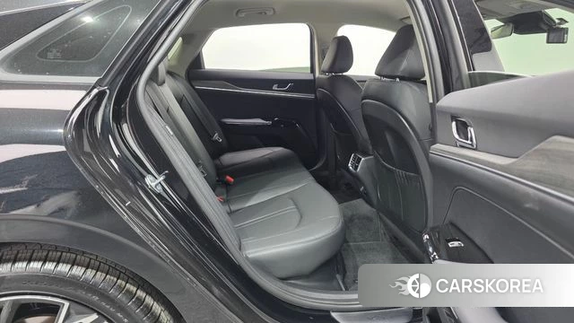 Kia The New K5 Hybrid 3rd generation 2025 Черный из Кореи, фото 3