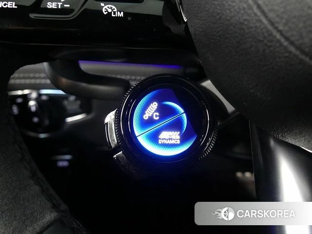 Mercedes-Benz AMG GT 2023 Белый из Кореи, фото 3