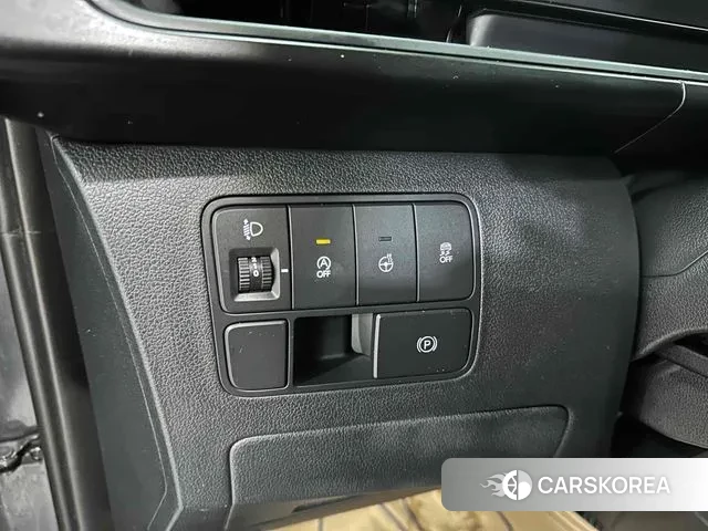 Hyundai Staria 2023 Серый из Кореи, фото 3