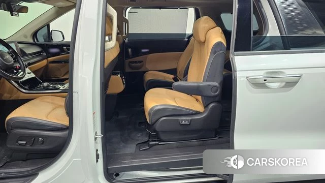 Kia Carnival 4th generation 2022 Белый из Кореи, фото 3