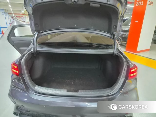 Kia The New K3 2nd generation 2021 Серый из Кореи, фото 3