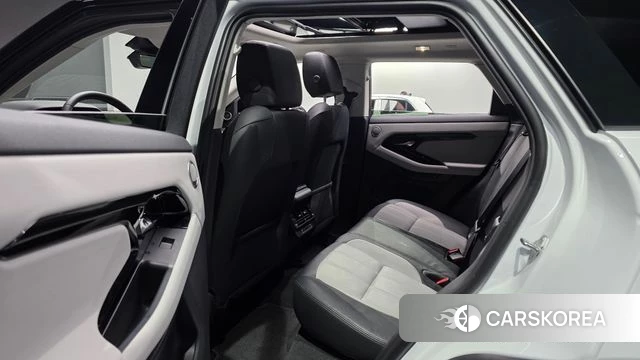 Land Rover Range Rover Evoque 2nd Generation 2024 Белый из Кореи, фото 3